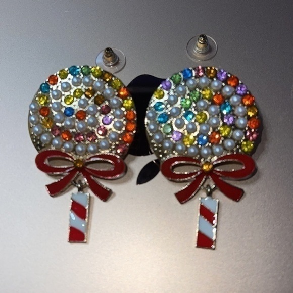 Holiday Candy Land Drop Earrings - Picture 2 of 3